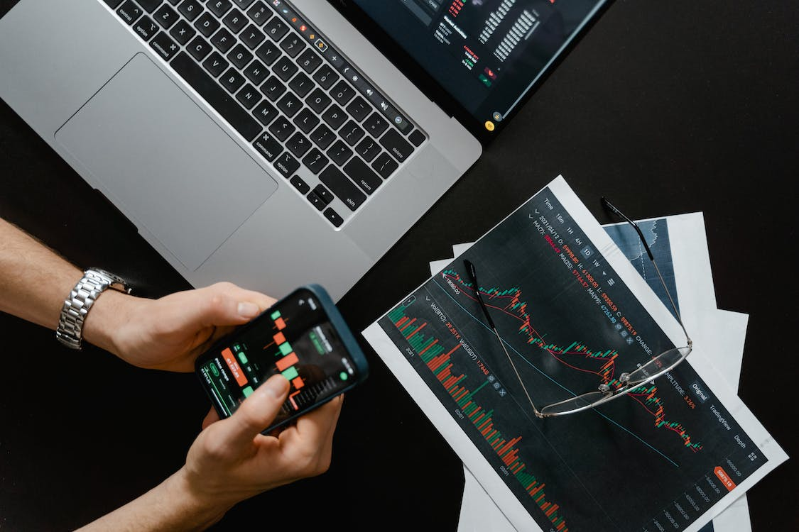 Implementing a Candlestick Momentum Strategy in Python | EODHD APIs Academy